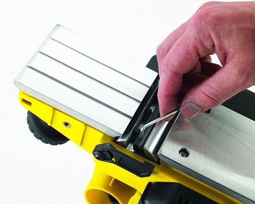 Рубанок электрический Stanley STPP 7502 - RU Рубанок электрический Stanley STPP 7502 - RU